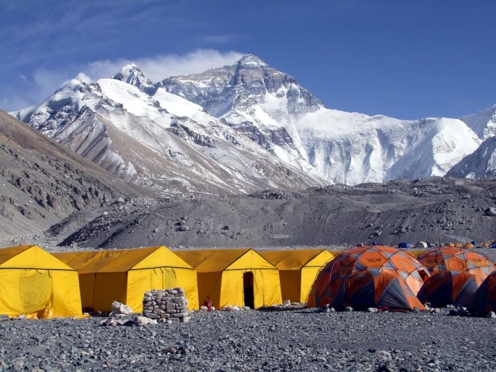 Why Spring Is the Most Popular Time for the Everest Base Camp Trek