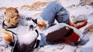 Historical image depicting Hannelore Schmatz, one of the best-known climbers who died on Mount Everest.
